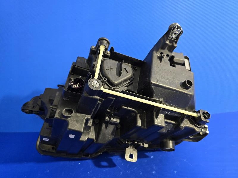 фото №15, Audi q4 e-tron q-4 full led 89a941034 лампа передня перед права