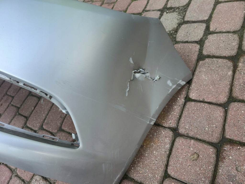 Opel insignia a бампер перед передний z176 в Украине