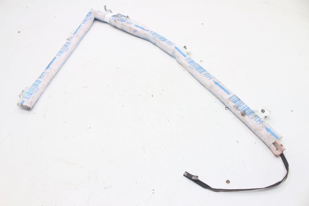 фото №7, Правая шторка безопасности citroen c3 iii