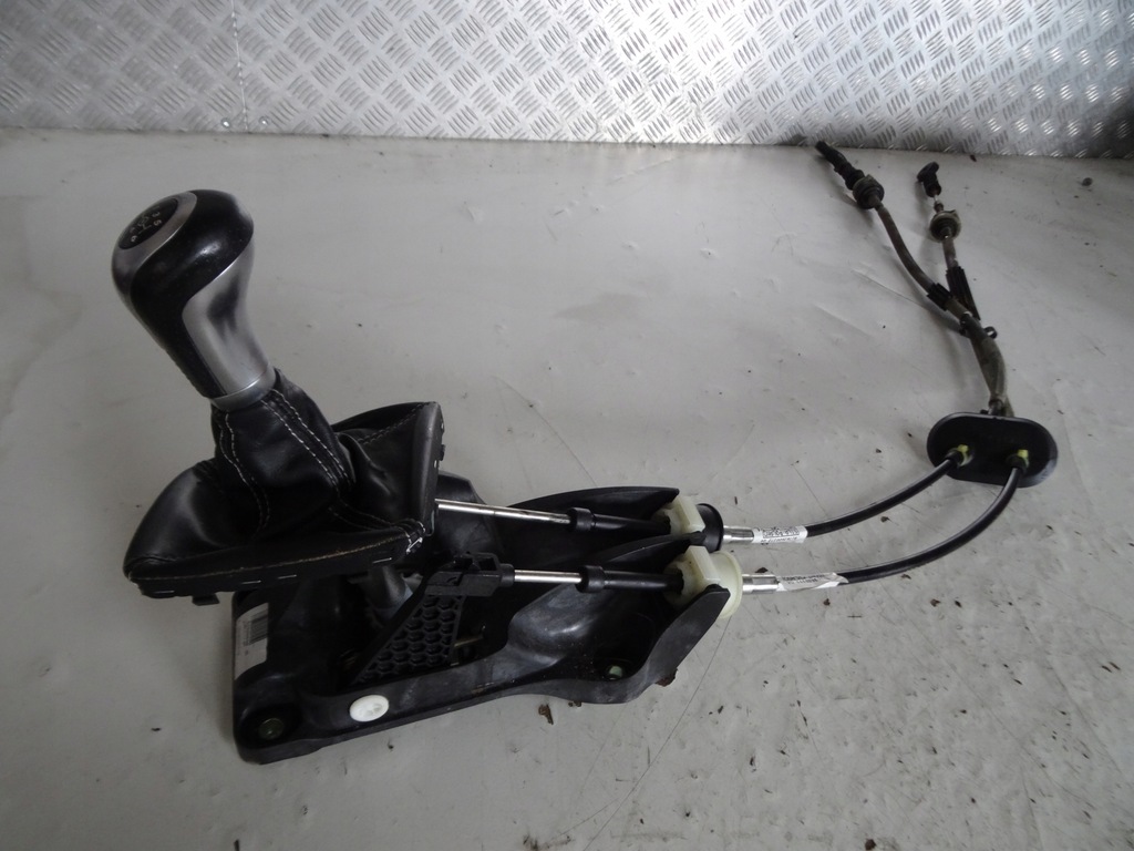 фото №1, Домкрат перемикання передач mercedes w176