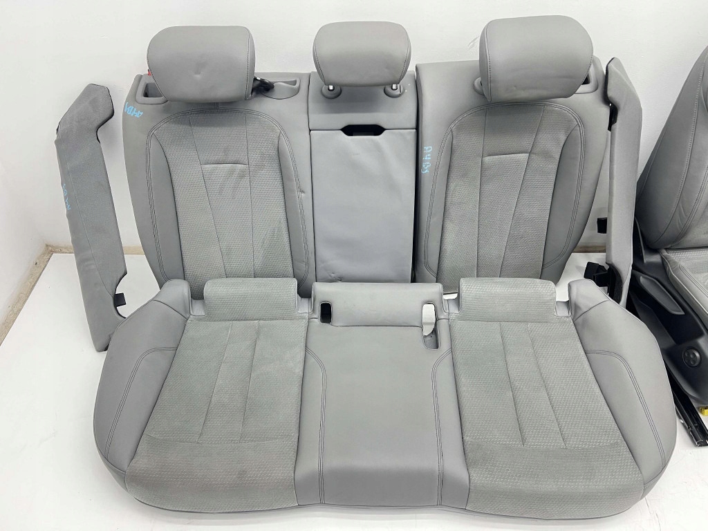 фото №7, Audi a4 b9 sedan s-line 2023 сиденья комплект заднее сиденье обшивки подогрев