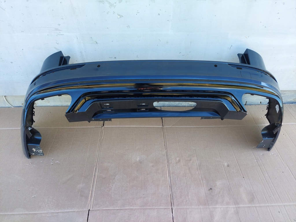 фото №2, Volvo v60 ii 18r r-design k .бампер задня a724