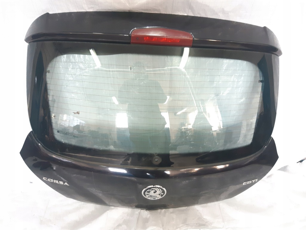 фото №1, Opel corsa d кришка багажника задня багажника колір z20r 3d