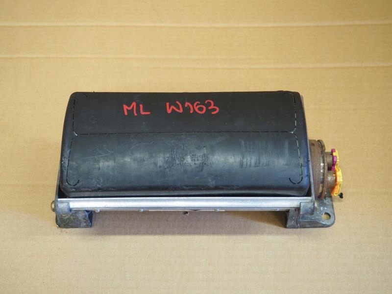 фото №1, Подушка подушка безопасности пассажира mercedes-benz оригинальный номер a1638600705