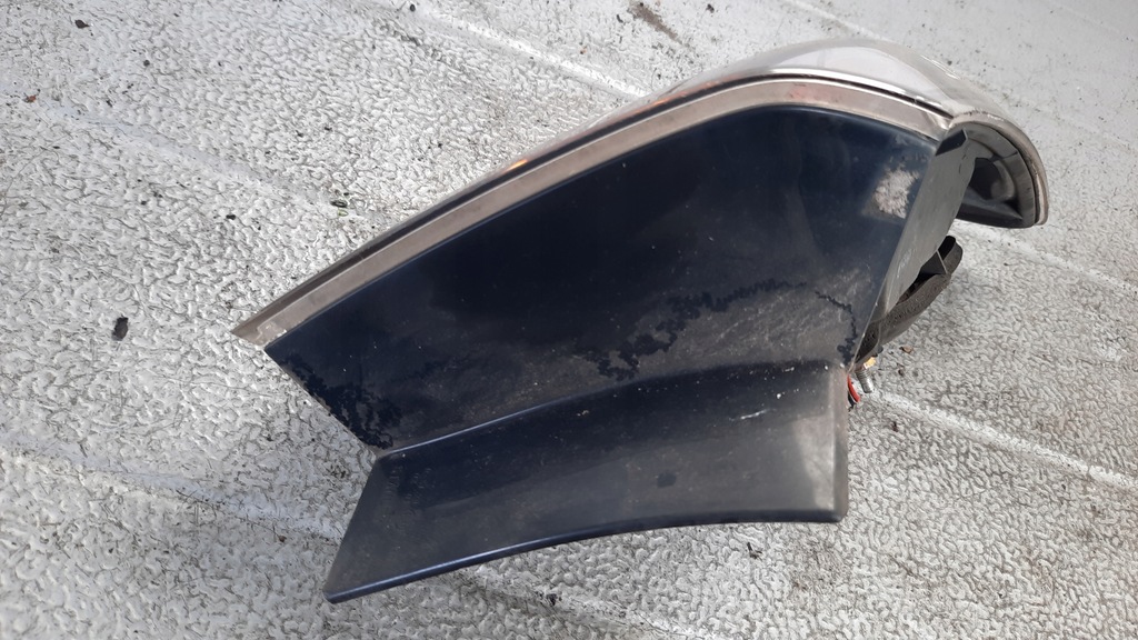 фото №3, Лампа левая задняя mazda 3 05r hb