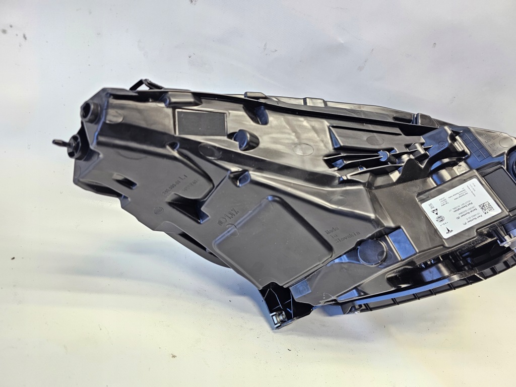 Фара full led tesla model 3 рестайлінг  / model y 2023- лівий перед європа  ліва Доставка