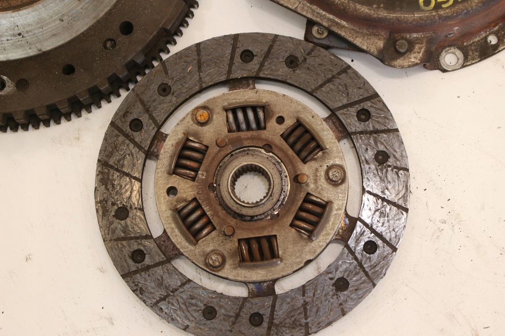 фото №4, Сцепление диск прижим колесо маховик twingo ii 1.2 8v