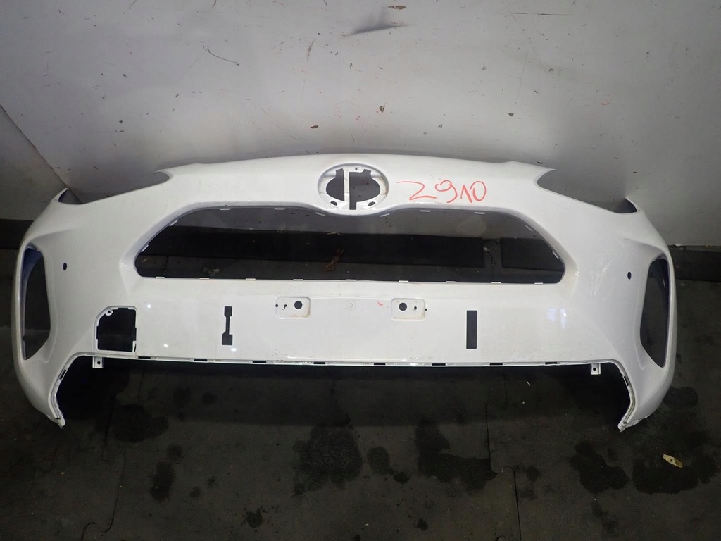 фото №1, Бампер перед передний toyota yaris cross 2020-