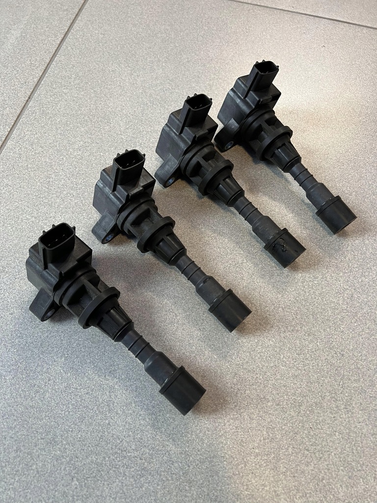 фото №1, Mazda 2.0 1.8 - катушка зажигания lfb618100