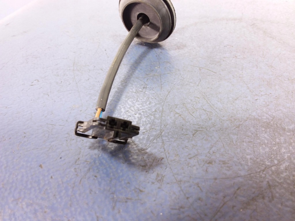 фото №5, Vw tiguan i привод крышка топлива 5n0810773e