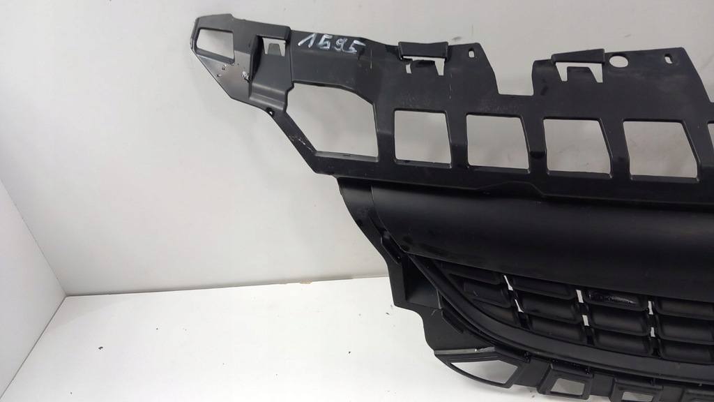 фото №4, Opel astra j решётка радиатора решётка радиатора