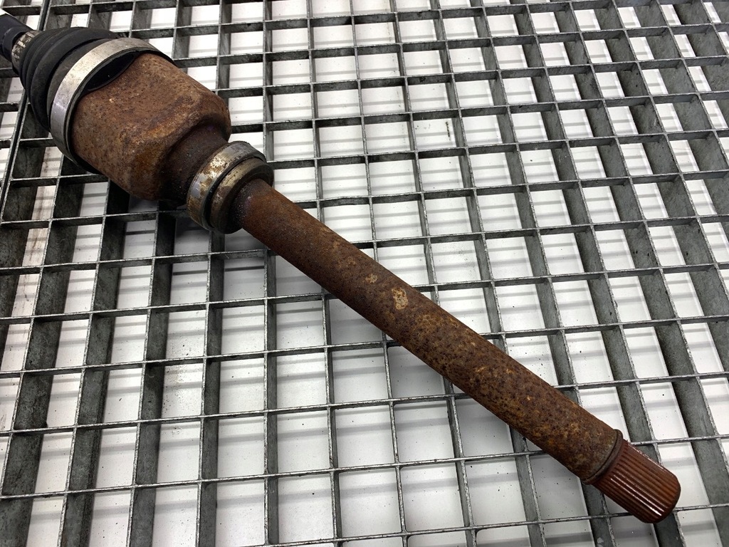 фото №5, Приводной вал правый перед peugeot 308 sw iii 1.2 131km шарнир