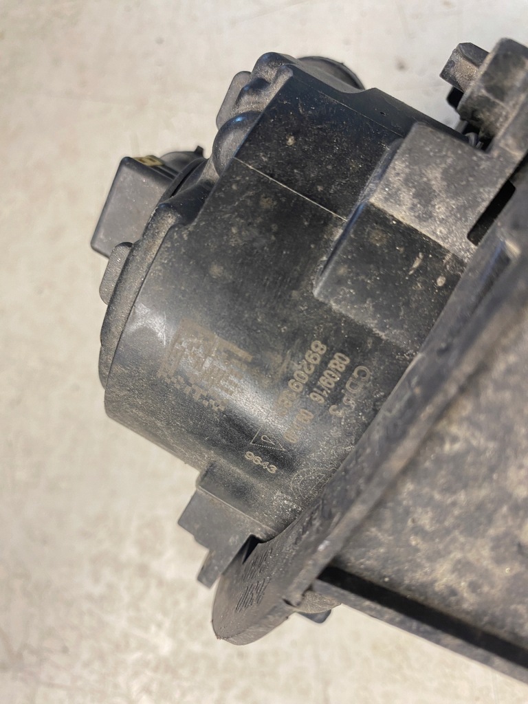 фото №10, Nissan leaf i противотуманная фара бампера правый 26910-3na0a