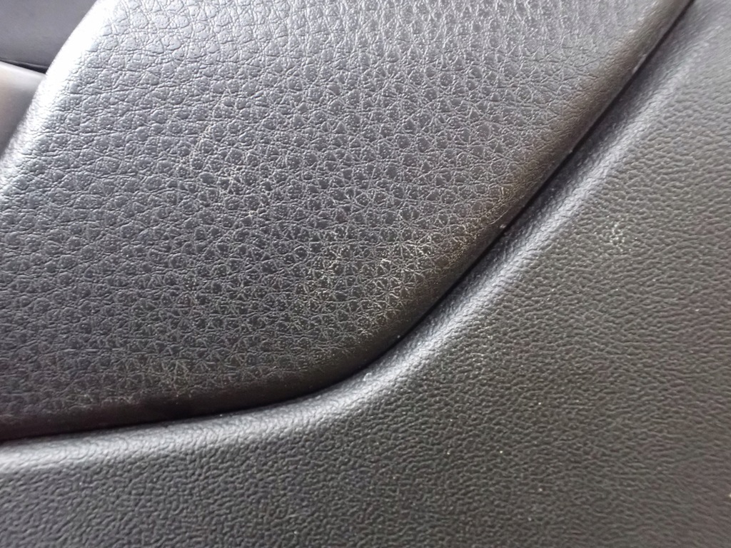 фото №7, Обшивка оббивка двері правий перед isuzu d-max iii 2021 6197