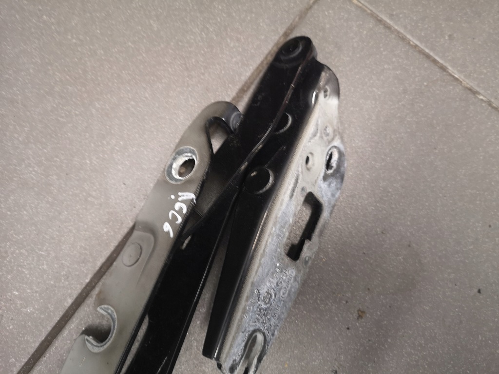 фото №6, Петля кришки лівий audi a6 c6 sedan 4f5827301