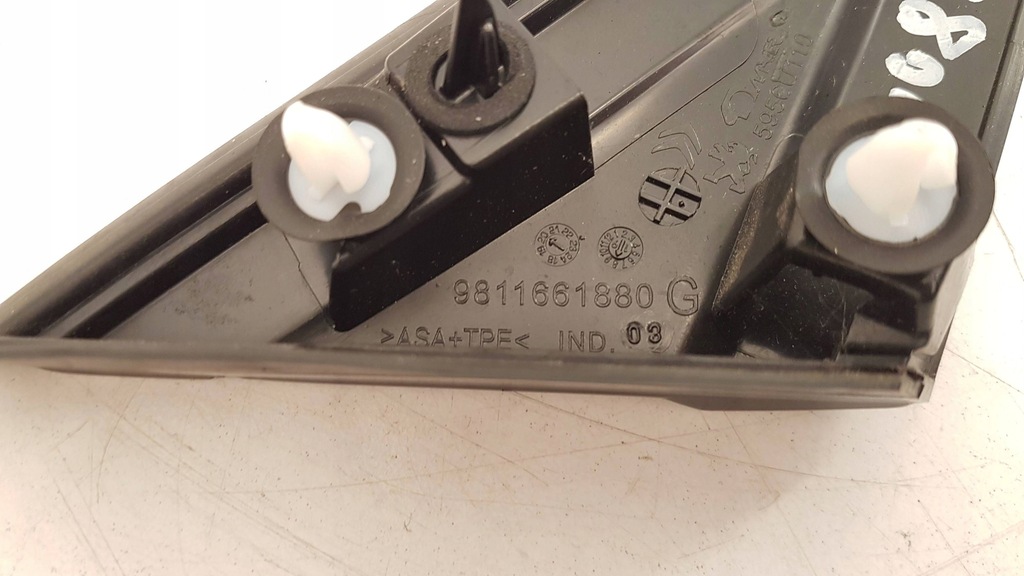 фото №5, Peugeot 3008 ii трикутник заглушка захист крила ліва 9811661880