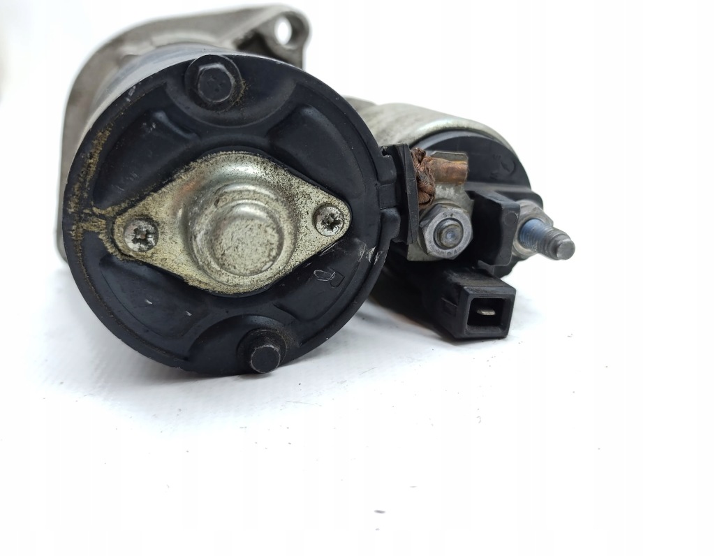 Стартер bmw seria 5 e60 525i 3.0 0001107424 в Украине