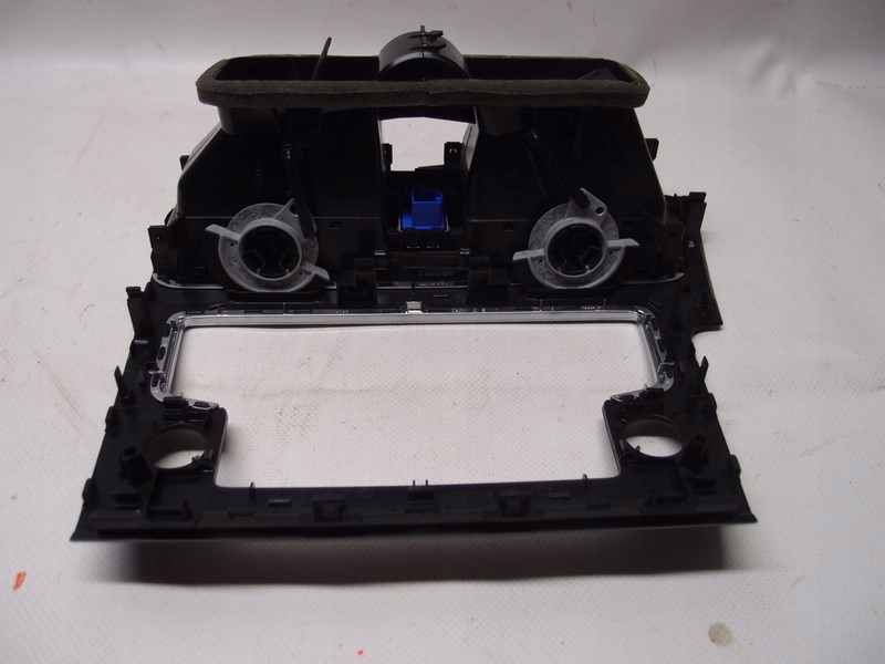 фото №11, Решётка обдув рамка кнопка vw golf vii kombi