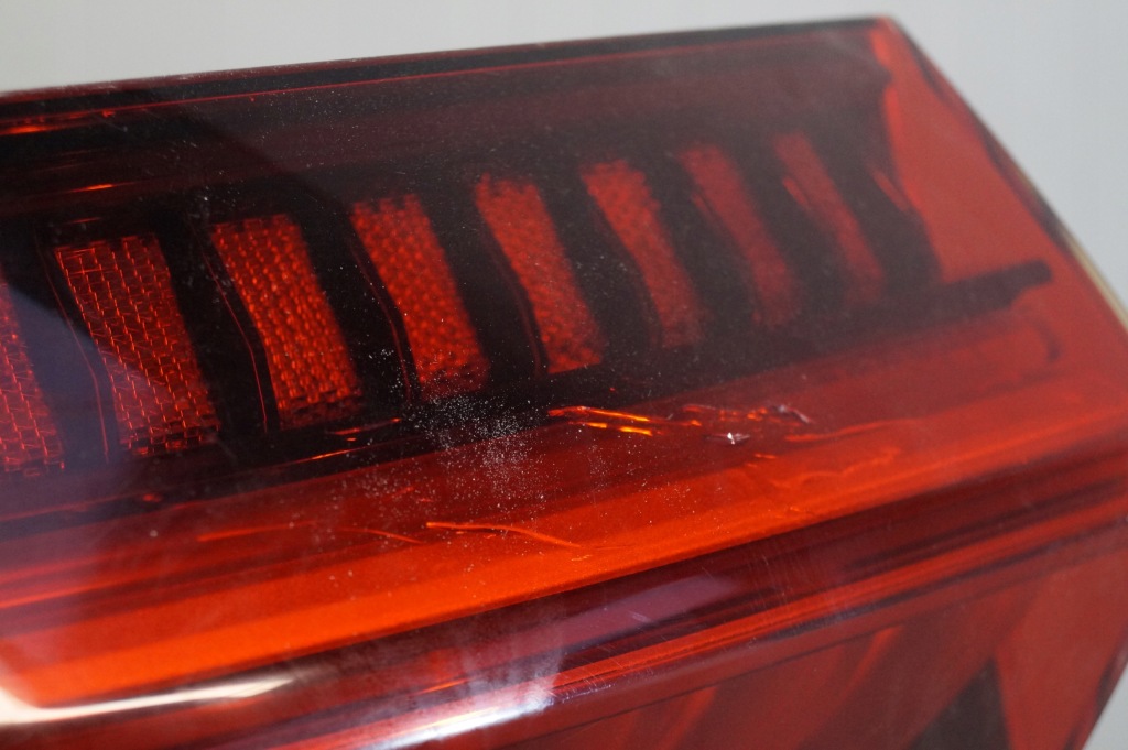 Фара правая  задний led audi a7 8c 4c8 17-23r Киев