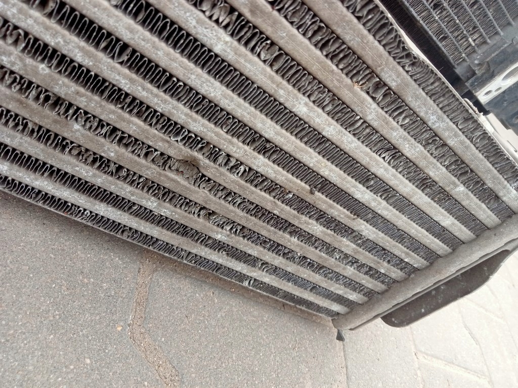 Audi a4 b9 3.0 tdi - радиатор комплект . кондиционера интеркулер 8w0816411l с Разборки