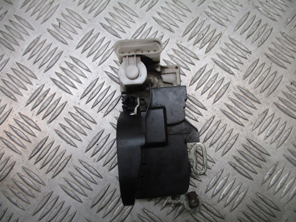 фото №4, Замок дверь правый перед alfa romeo 147 ts b792