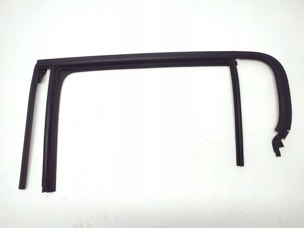 фото №1, Peugeot 308 ii t9 прокладка двері лівий задня hb хетчбек