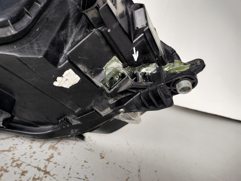 фото №8, Лампа левая фара vw golf sportsvan 510 14- ксенон led