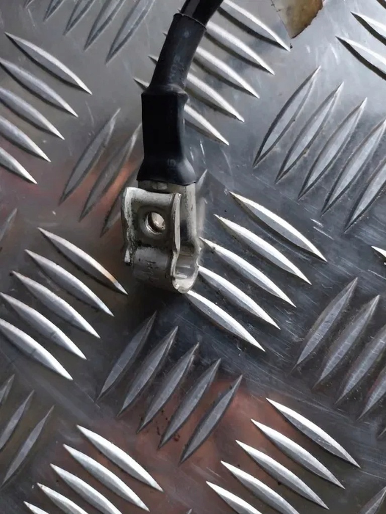 фото №4, Клема мінусова 1.8 гібрид toyota auris ii lift