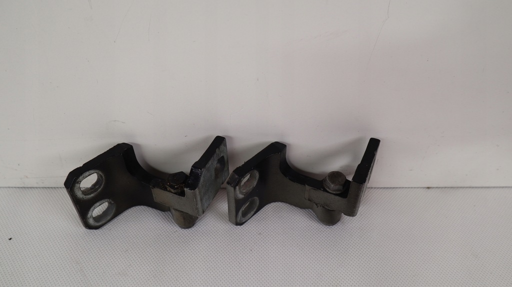 фото №3, Jeep renegade петли дверь левых перед 601