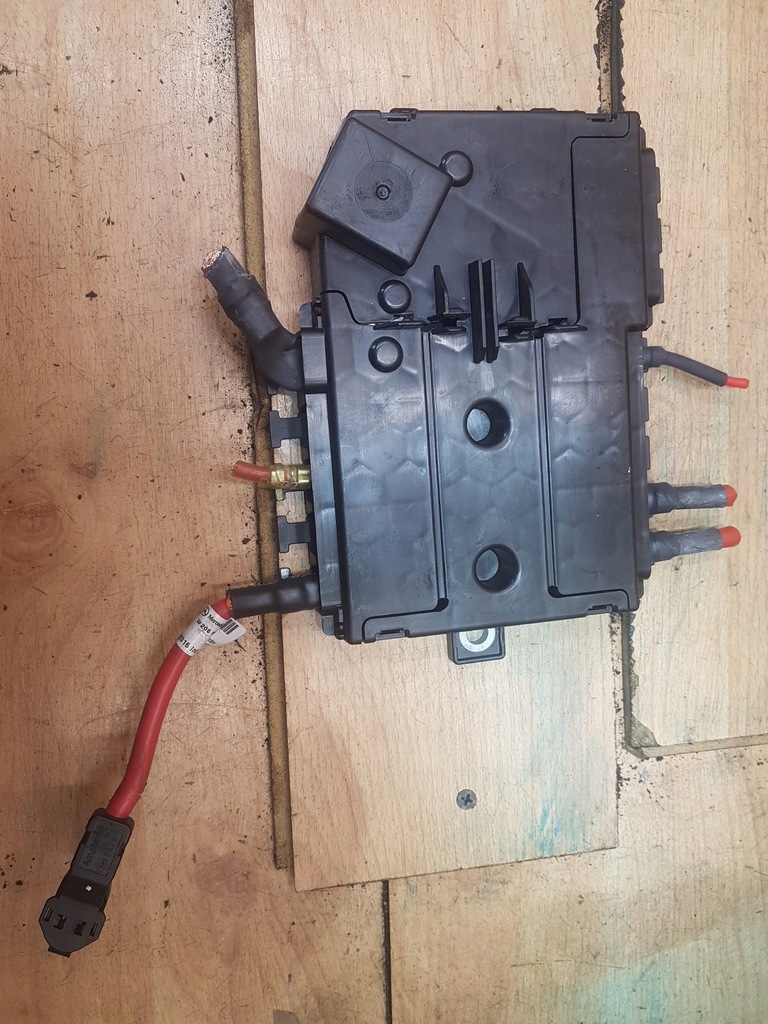 фото №1, Коробка запобіжників mercedes w213 2.0 cdi