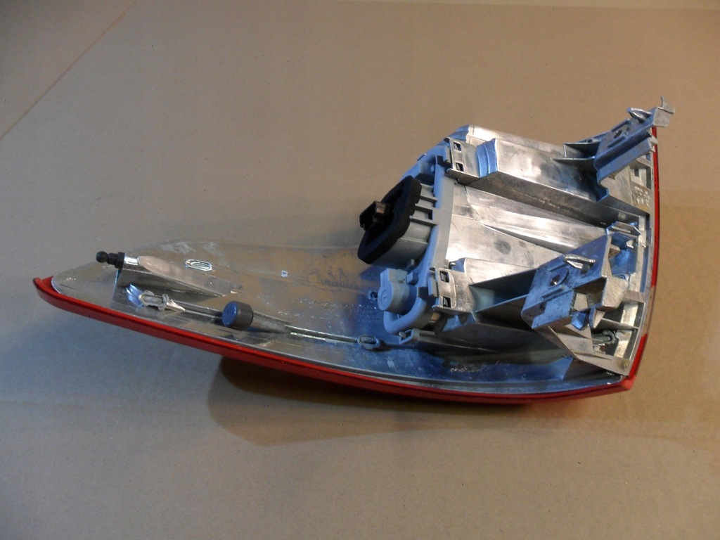 фото №12, Лампа задняя левая citroën c4 picasso