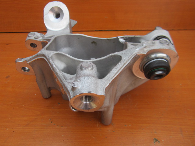 фото №8, Bmw x5 g05 x6 g06 x7 поворотний кулак задня ліва лівий задня 6876653