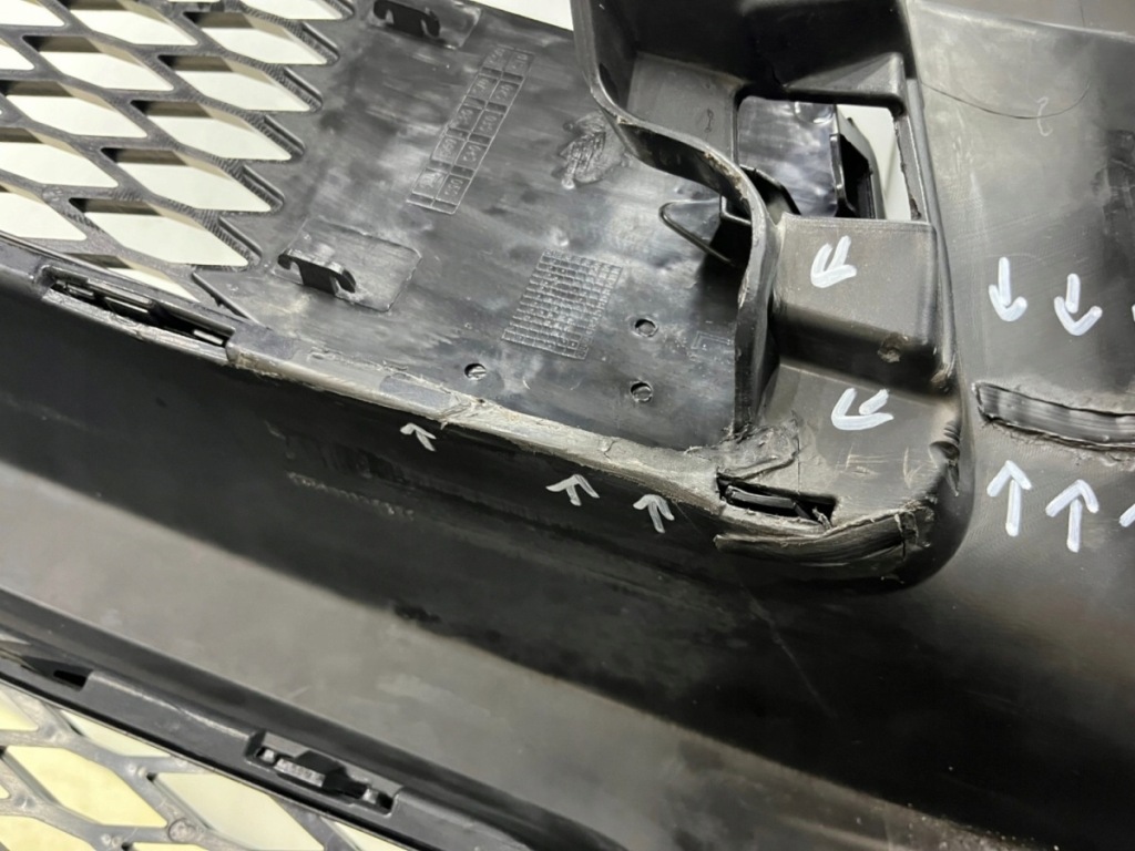 Бампер передній audi q7 4l s-line sline 09-15r. рестайлінг  перед pdc омивачі Зі Шроту