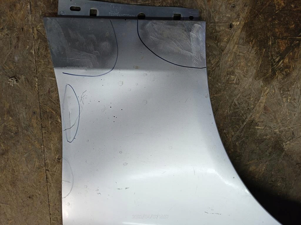 фото №7, Mercedes-benz оригінальний номер a2058810101 крила