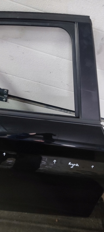фото №4, Bmw f20 двері правий задня schwarz 2