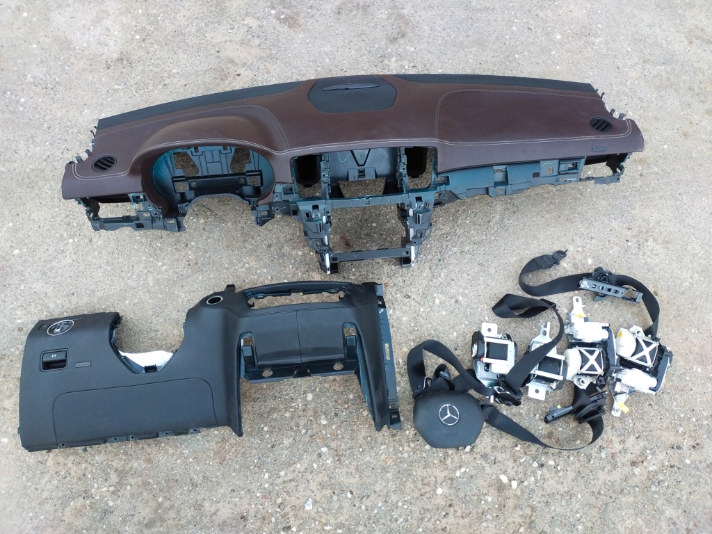 фото №1, Mercedes ml w166 консоль комплект