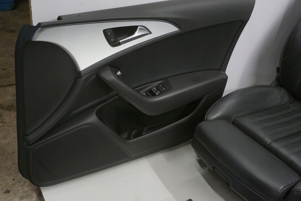 фото №11, Audi a6 c7 sedan s-line сидіння заднє сидіння підігрів