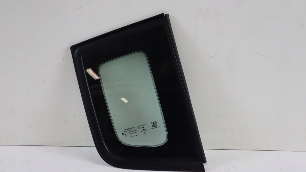 фото №2, Jeep renegade стекло кузовная правая задняя 51953868