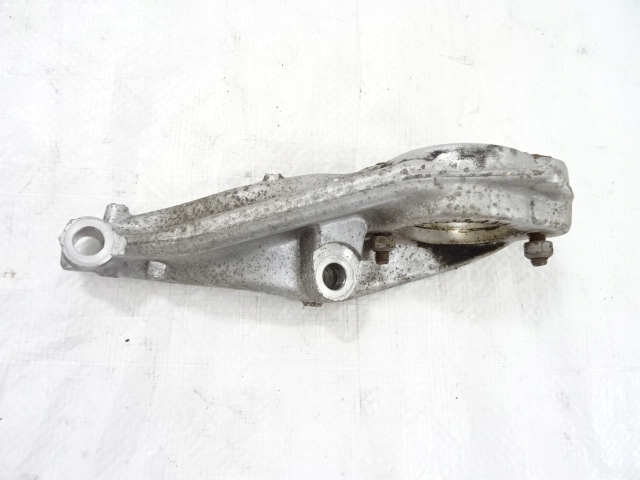 фото №1, Citroen c4 iii 1.2 thp кронштейн опора полуось 9801150380