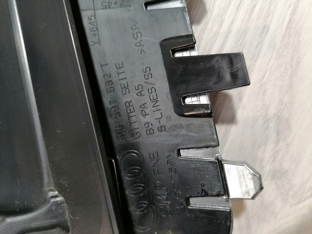 фото №10, Audi a5 20- s-line решётка бампер правая 8w6807682t