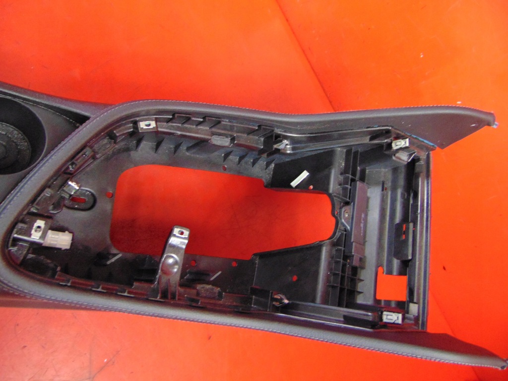 фото №8, Bmw 2 f46 f45 туннель средний решётка обдув кожа