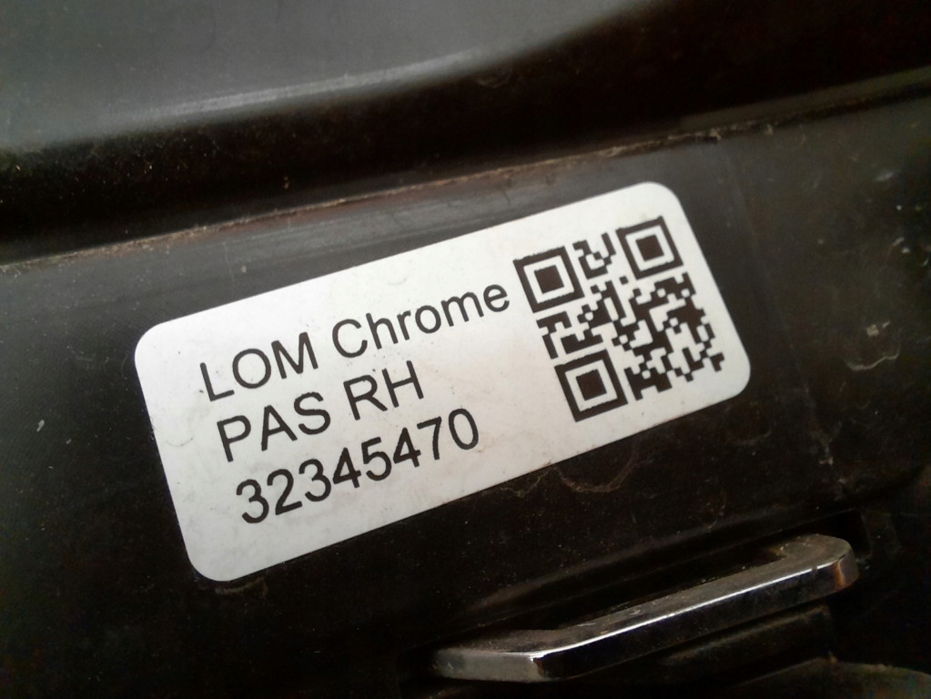фото №9, Volvo xc60 ii lift решітка бампера перед права 32345470