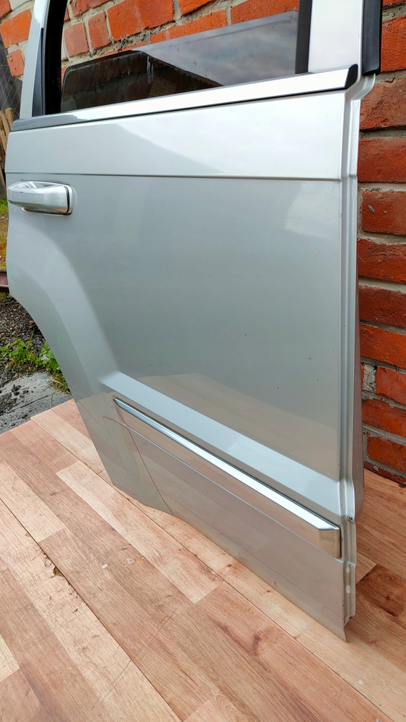 фото №7, Jeep grand cherokee wk 5-10 дверь правый задняя