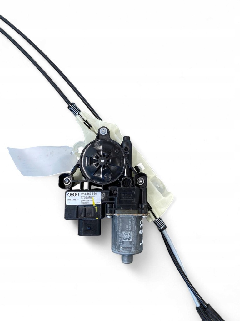 фото №8, Audi q8 2019 моторчик шторки безопасности стекло задний 4m8863560