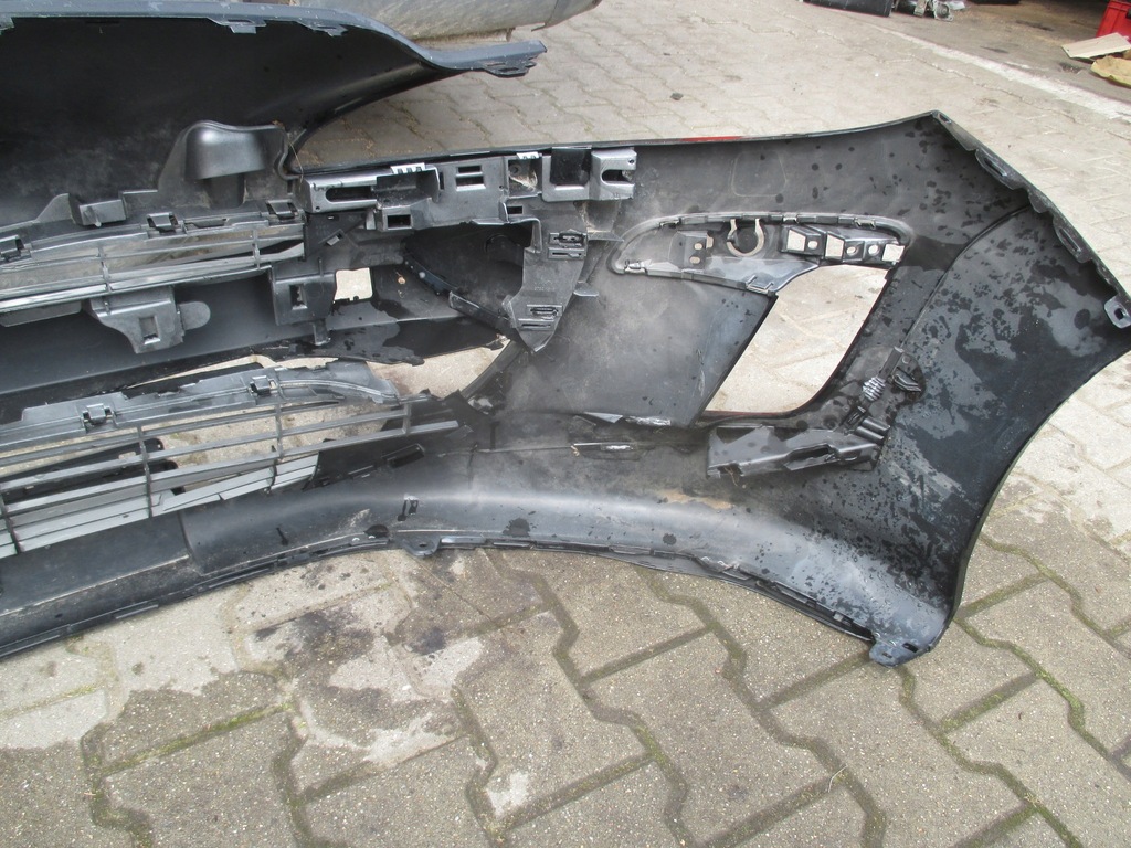 фото №10, Бампер перед передний peugeot 308 07-