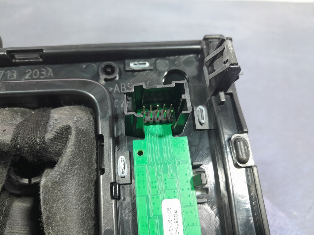 фото №8, Skoda kodiaq i 16- защита рамка панель передач 566713203a