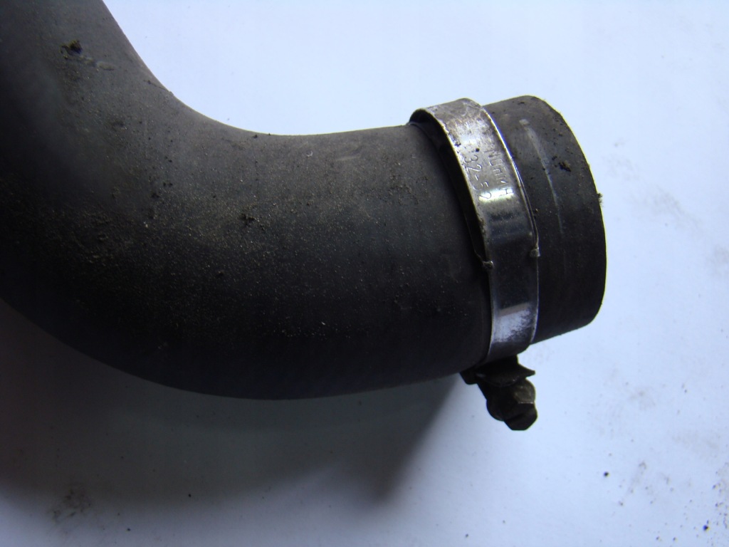 Шланг труба патрубок інтеркулер renault mascott 3.0 dci 04-10 5010580110 Оригінал