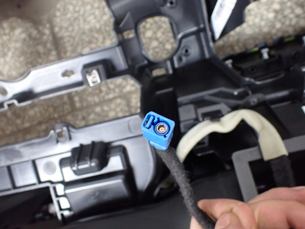 фото №10, Приборная панель приборная панель приборная панель консоль dacia duster ii