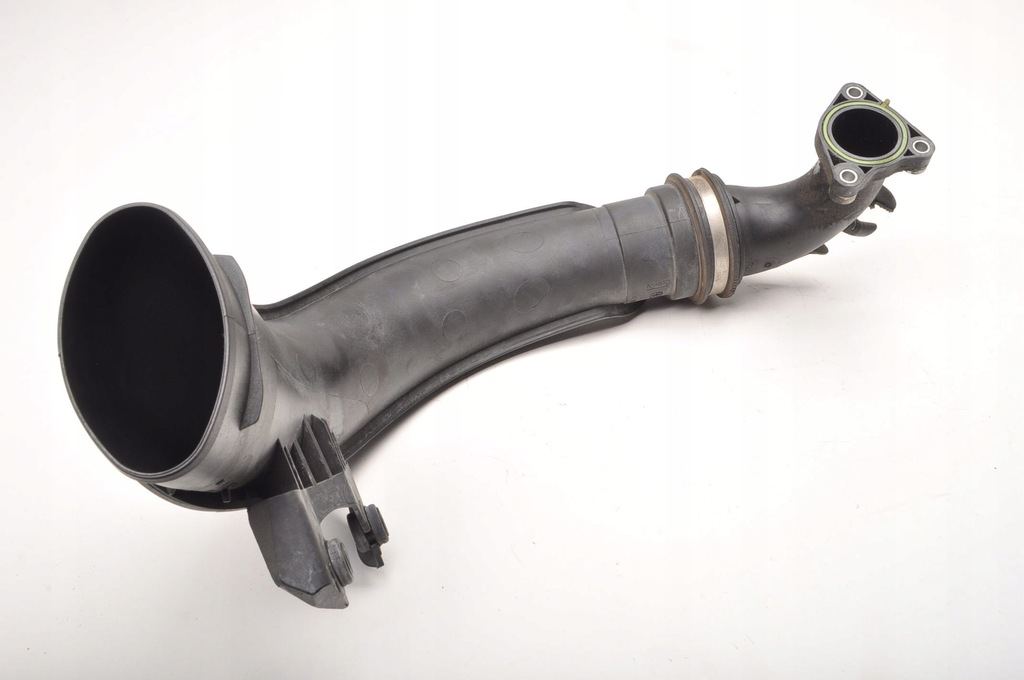 фото №1, Volvo s60 ii v60 1.6 t3 150km труба воздухозаборник воздуха 31338561