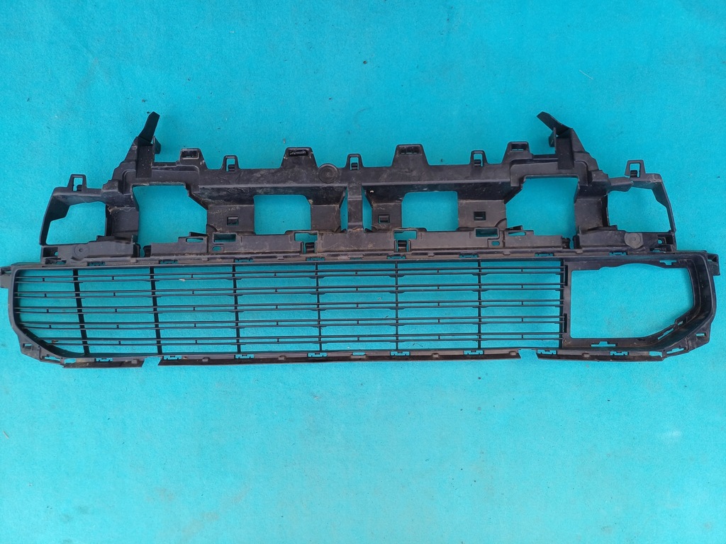 фото №1, Citroen c4 picasso ii 2 lift решётка средняя решётка